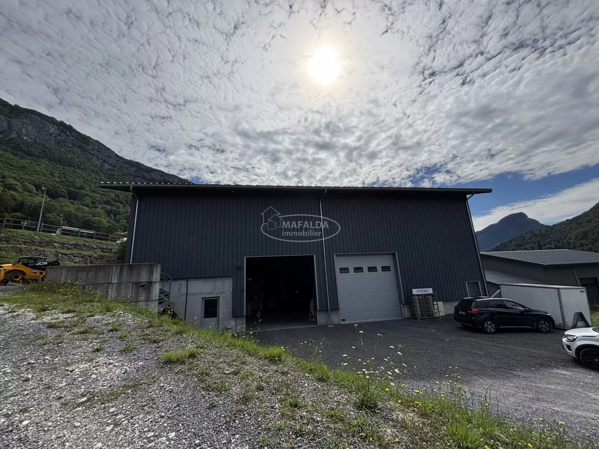 location local-commercial MIEUSSY