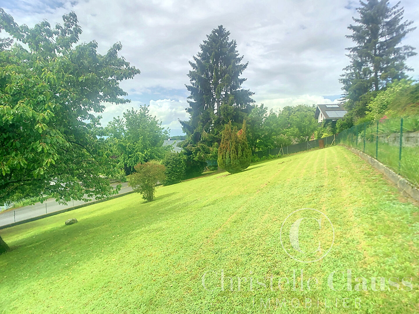 vente terrain BONNE