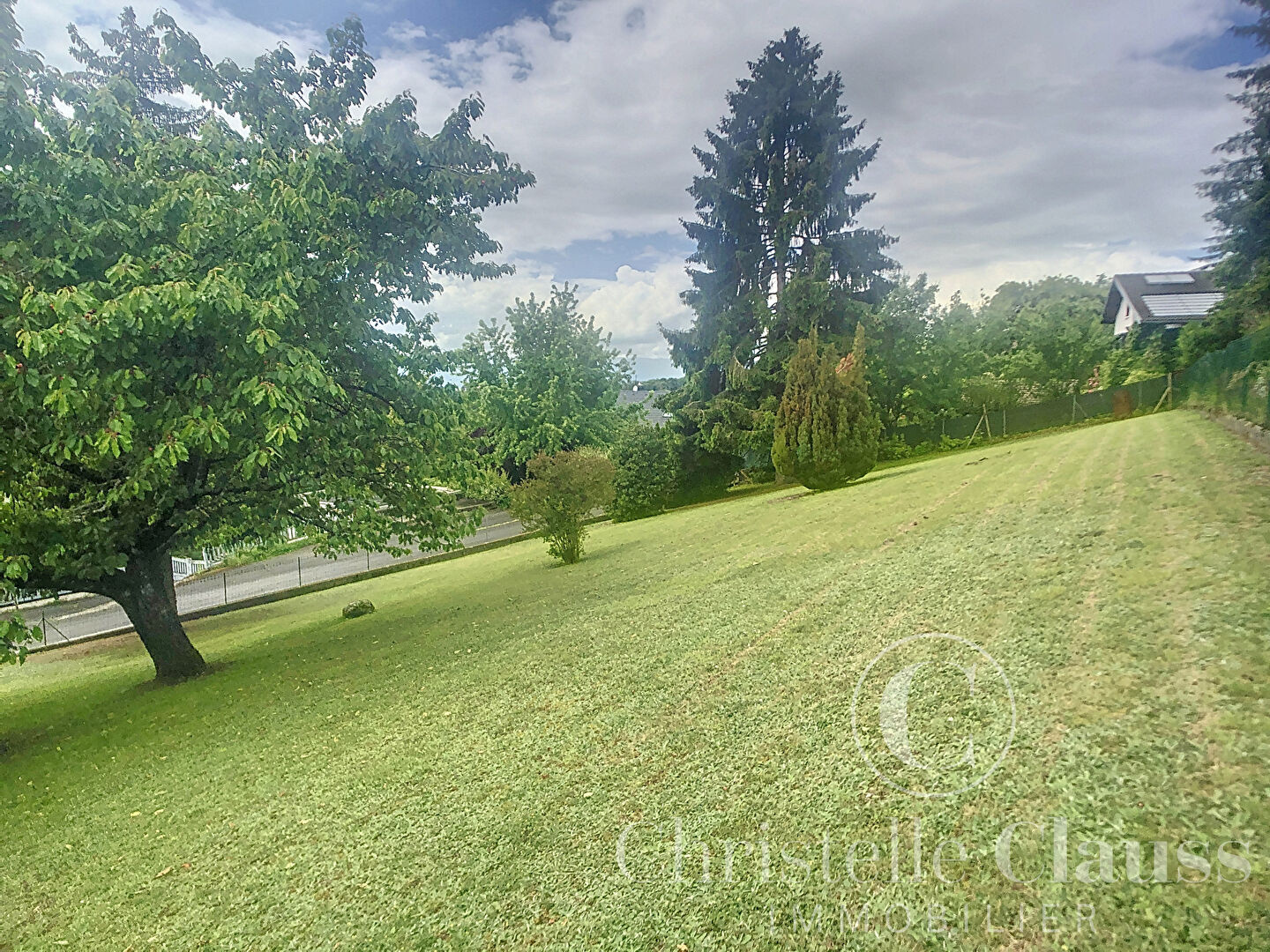 vente terrain BONNE