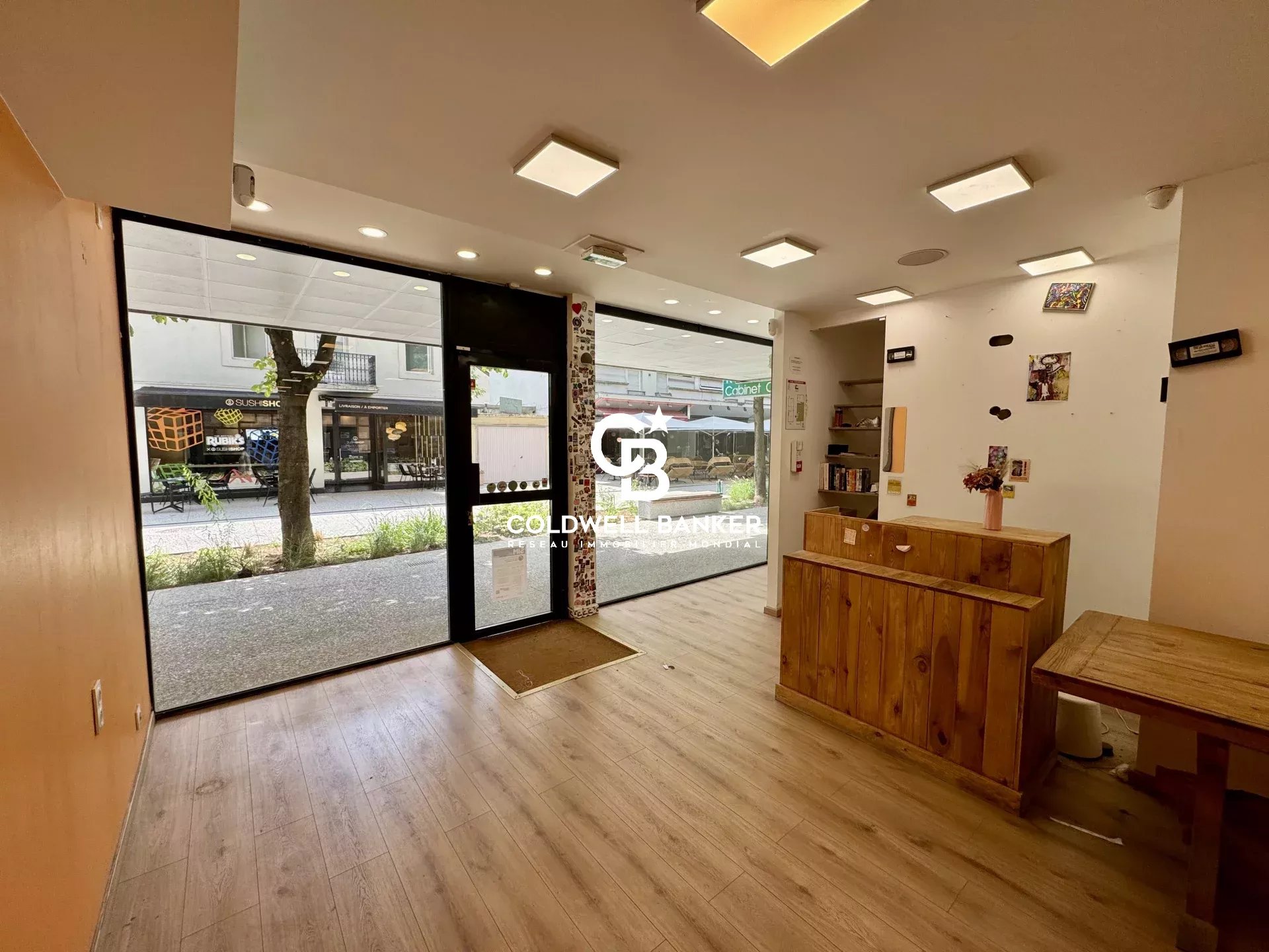 location local-commercial ANNEMASSE