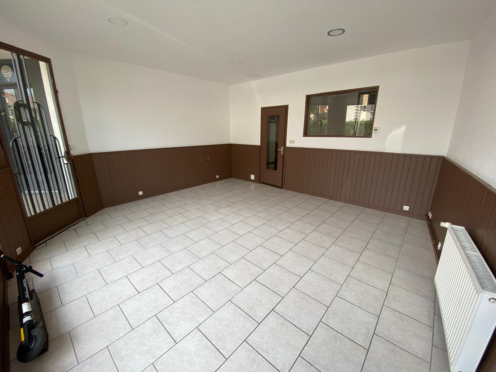 location local-commercial THONON LES BAINS