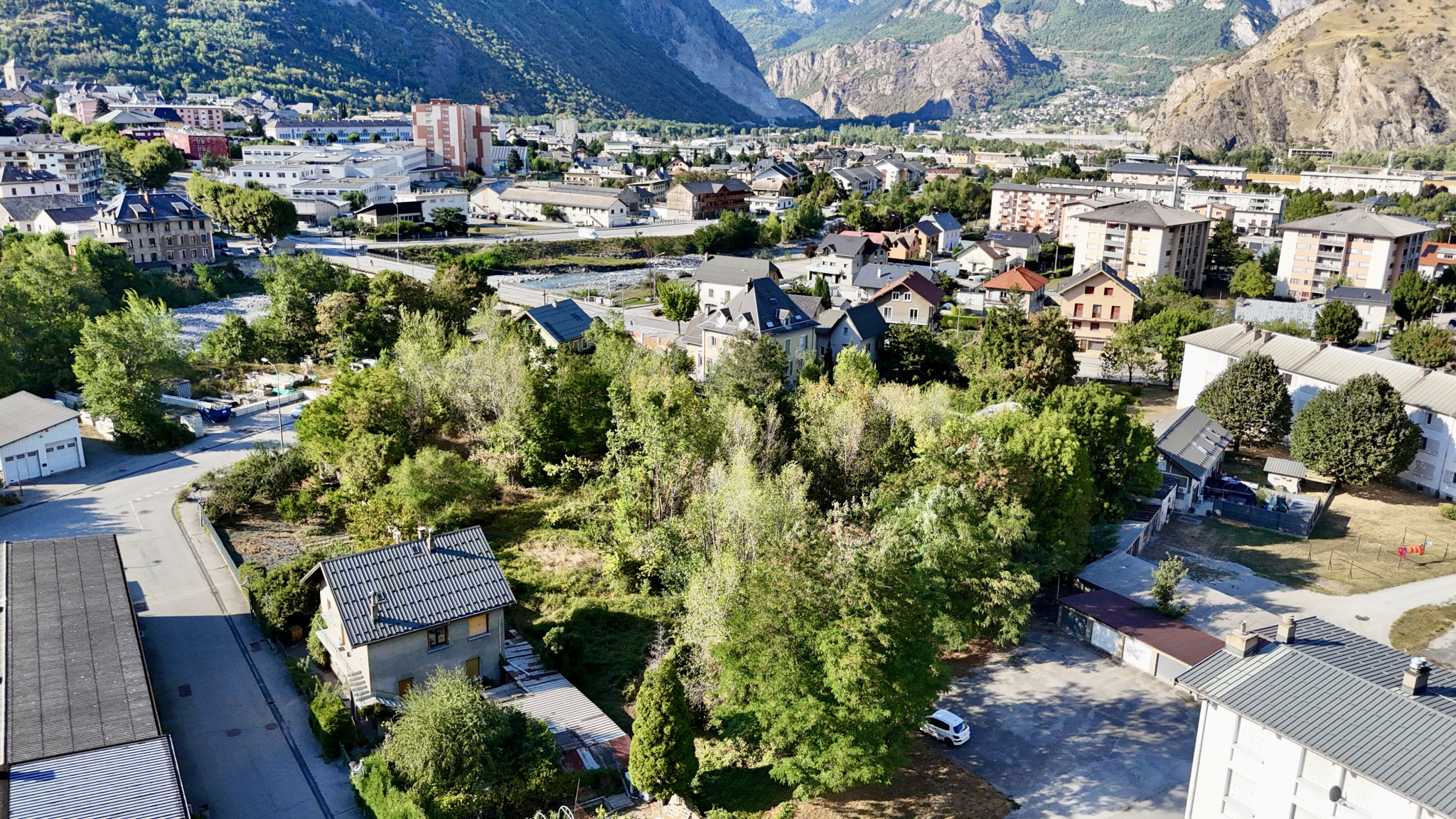 vente terrain ST JEAN DE MAURIENNE