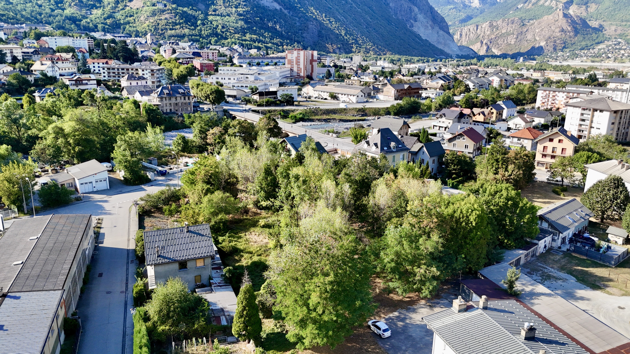 vente terrain ST JEAN DE MAURIENNE