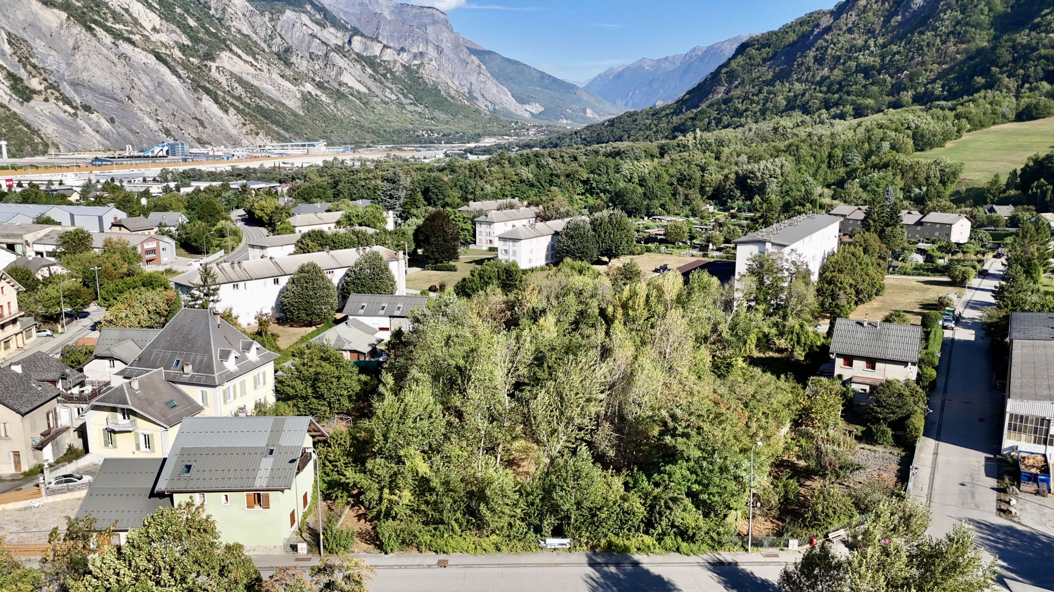 vente terrain ST JEAN DE MAURIENNE