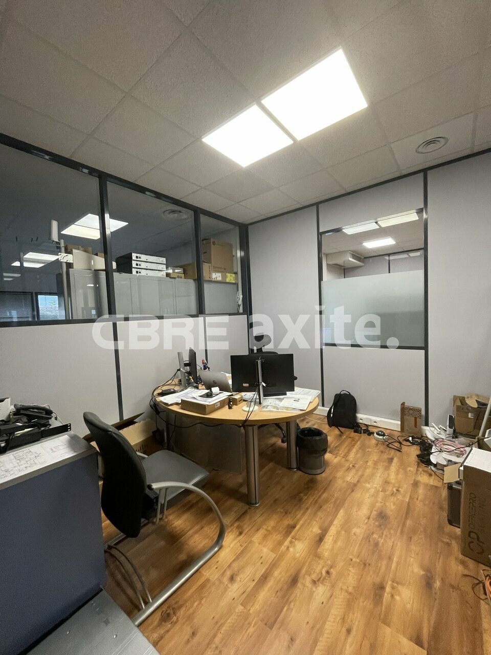 location local-professionnel PRINGY
