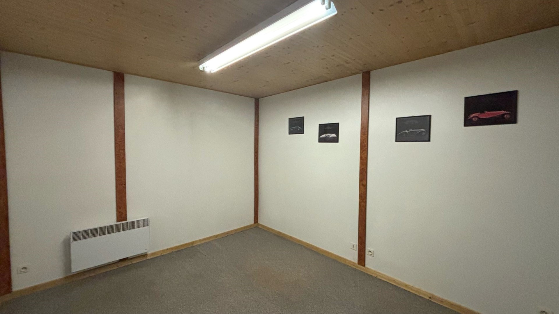location local-commercial 