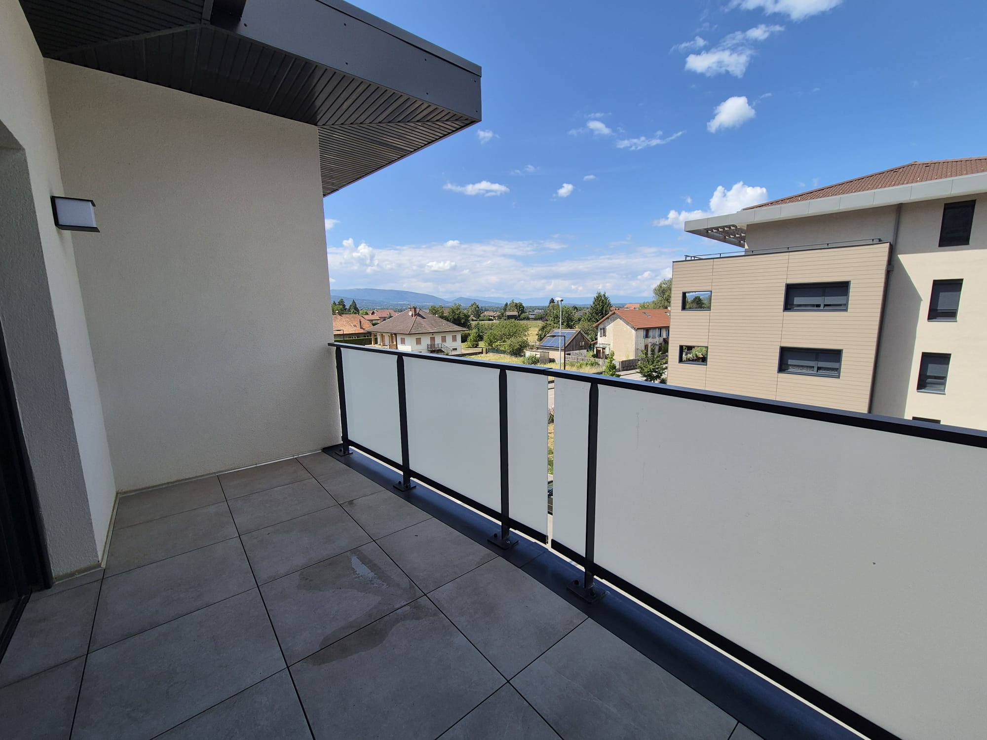 location appartement ST PIERRE EN FAUCIGNY