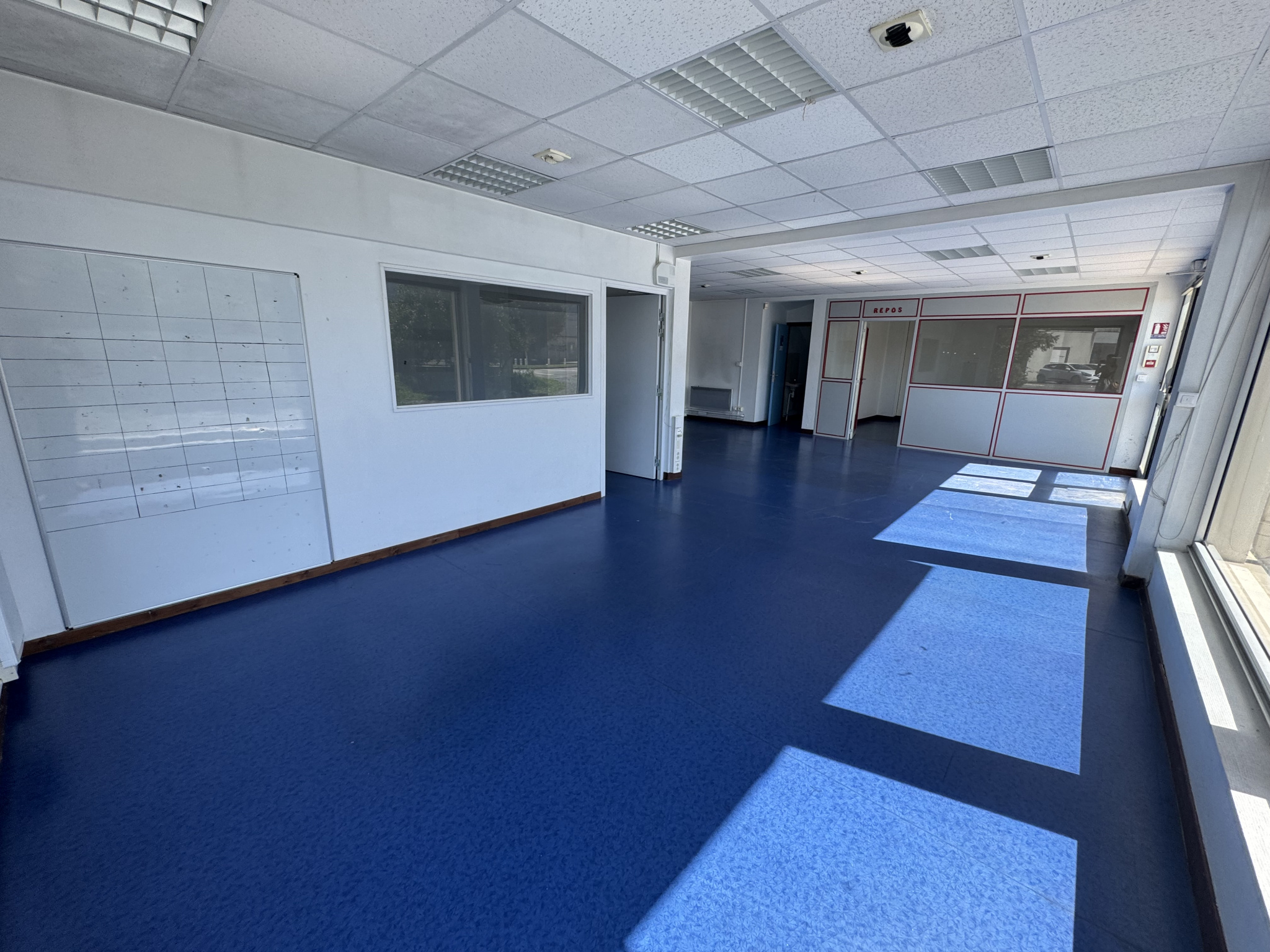 vente local-industriel CLUSES