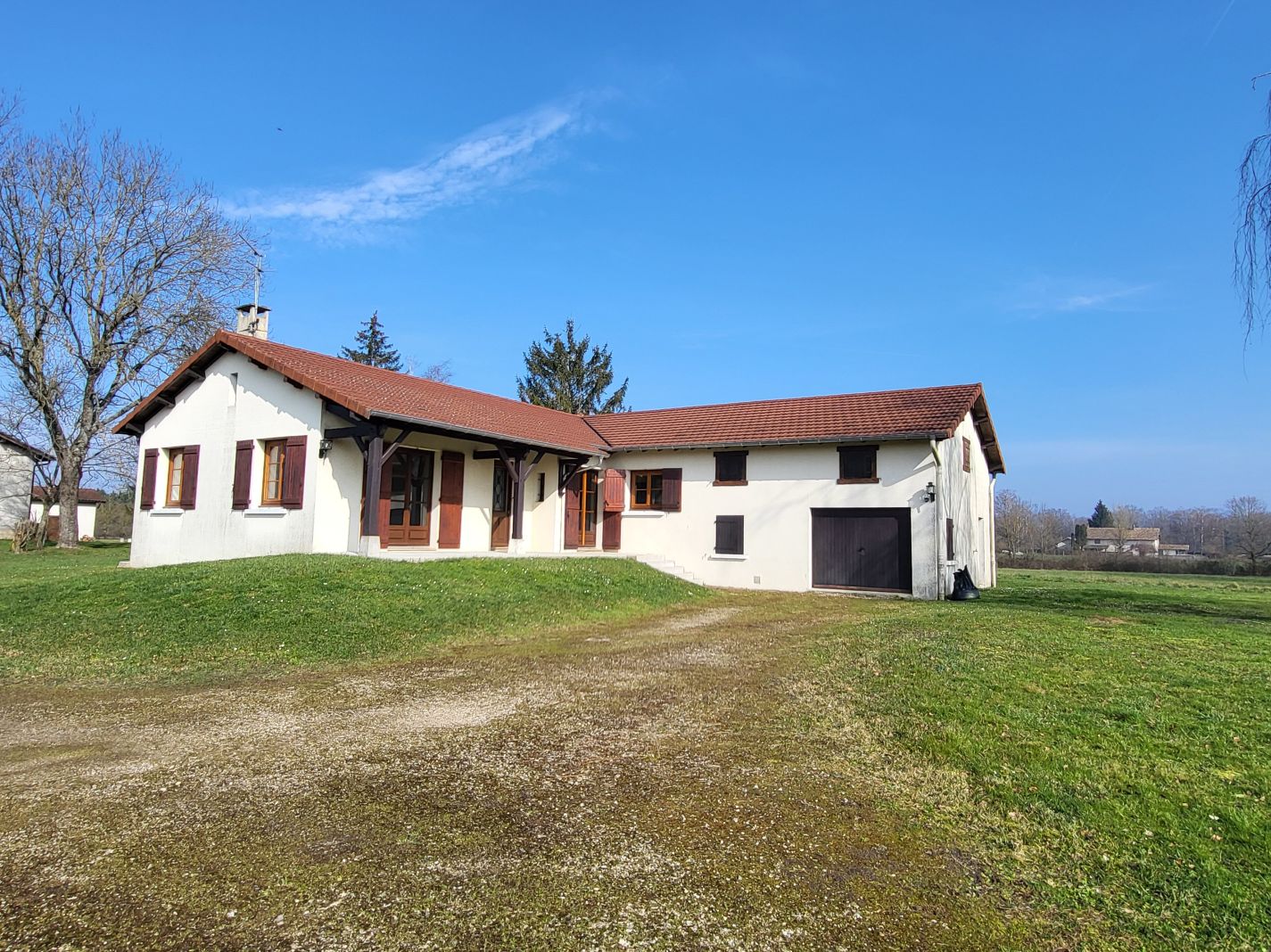 Maison 5 pièces - 138 m² ST NIZIER LE DESERT